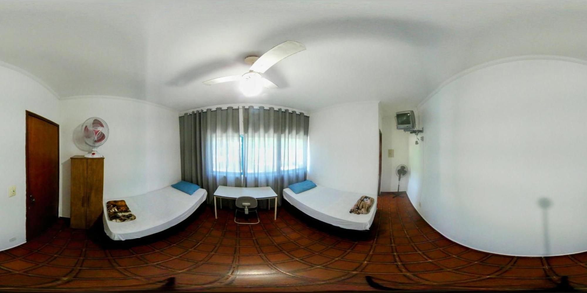 Hotel Pousada Liberdade Pindamonhangaba Kültér fotó